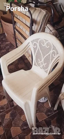 Стабилни градински пластмасови столове