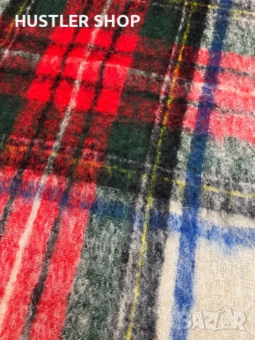 Покривка/одеало VINTAGE GLEN CREE 100 % MOHAIR. Размер 90х110, снимка 2 - Нумизматика и бонистика - 53138876
