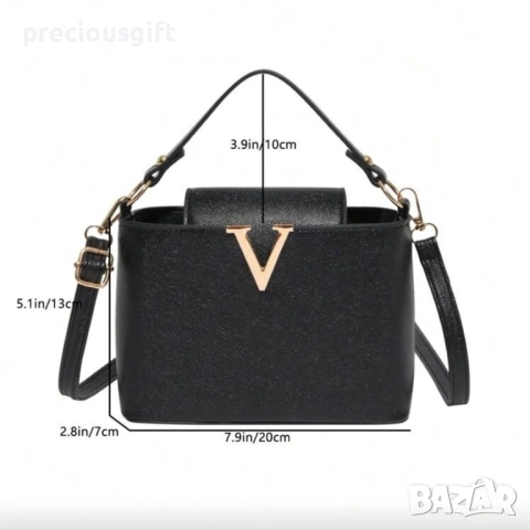 Дамска черна кожена чанта, снимка 2 - Чанти - 53289769