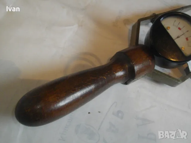 НЕМСКА РЪЧНА ТОВАРНА ВИЛКА 3V СТАРО КАЧЕСТВО ОТЛИЧНО РАБОТНО СЪСТОЯНИЕ ТЕСТЕР КИСЕЛИННИ АКУМУЛАТОРИ, снимка 6 - Други инструменти - 48140309