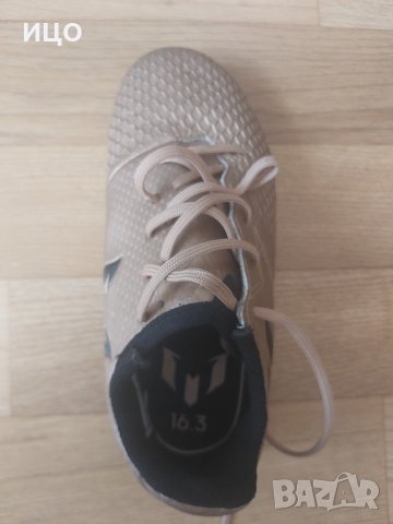 Футболни обувки Adidas , снимка 2 - Футбол - 42919257