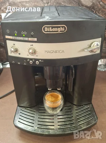 Кафеавтомат/Кафемашина Delonghi Magnifica 