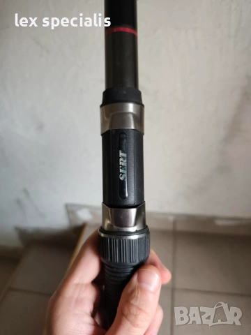 Продавам въдица Sert Spyware 3504 с макара, снимка 3 - Въдици - 54268048