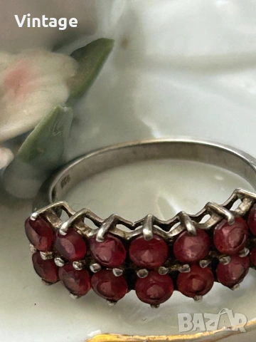 Уникален красив сребърен пръстен с естествени гранати , снимка 3 - Пръстени - 54134011