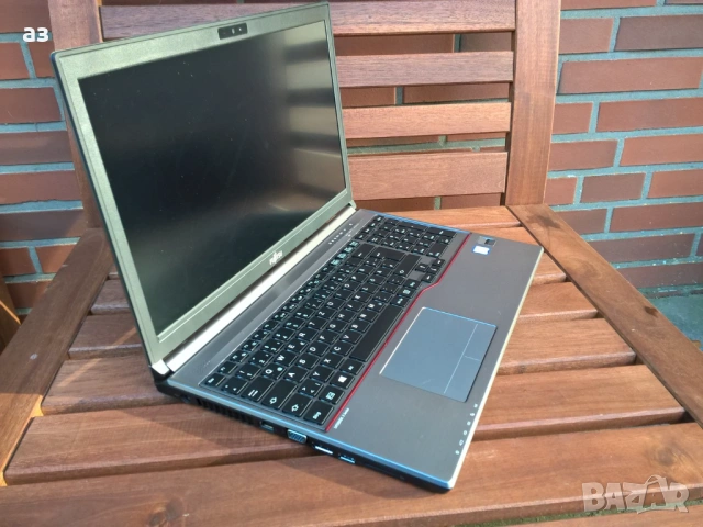 FUJITSU Lifebook E series 756