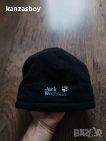 jack wolfskin - страхотна зимна шапка КАТО НОВА, снимка 2 - Шапки - 52042636