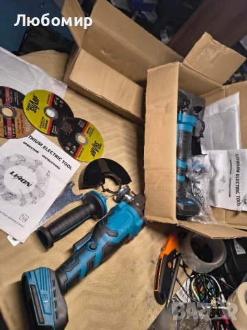 Безжична ъглошлайфмашина, съвместима с батерия Makita 18V, 125 мм безчетково, 8000

, снимка 3 - Други инструменти - 50658431