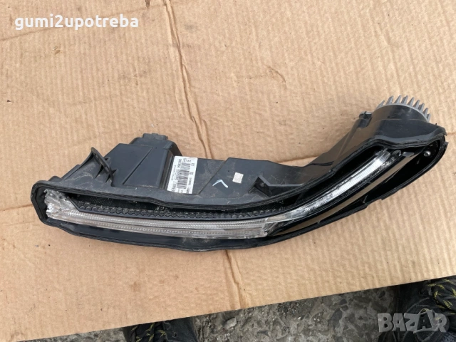 Лява Дневна Двойна Светлина Мигач Лед 266052042r Renault Talisman 2017г 147kW, снимка 2 - Части - 54364330