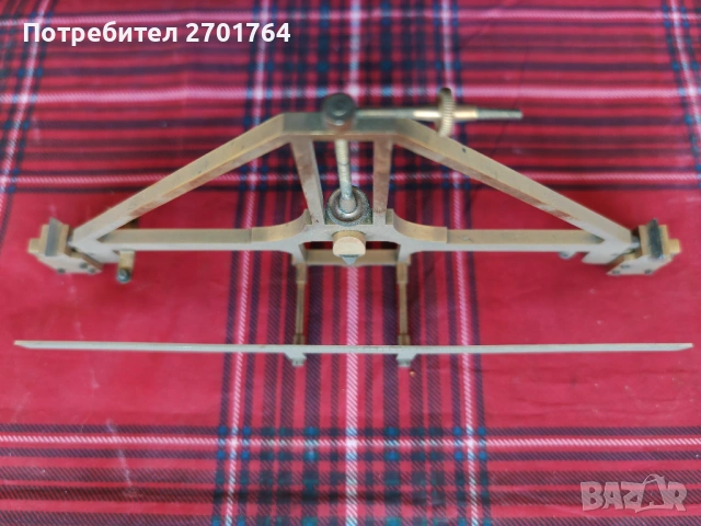 стара прецизна аптекарска везна от месинг, снимка 3 - Антикварни и старинни предмети - 54096668