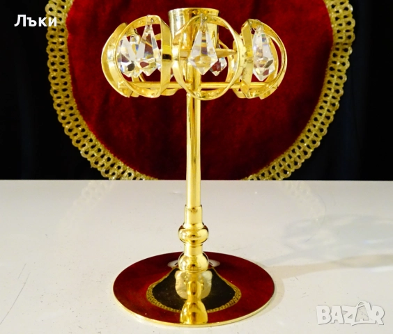 Позлатен свещник с кристали Lycenta,Sweden. , снимка 2 - Антикварни и старинни предмети - 52900360