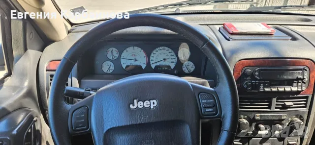 Jeep Grand Cherokee, снимка 13 - Автомобили и джипове - 56473656