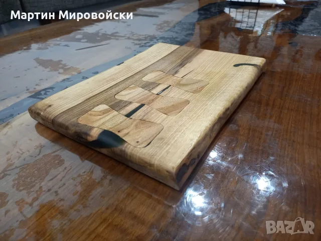 Ръчно изработена дъска от орех и смола, снимка 3 - Аксесоари за кухня - 55807819