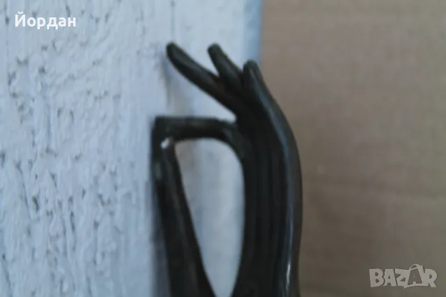 Бронзова скулптура на ръка, снимка 3 - Антикварни и старинни предмети - 47471044