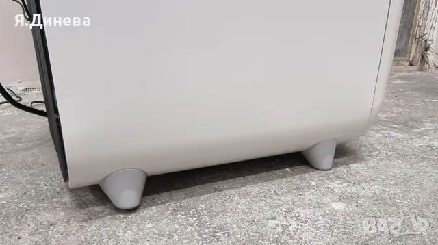 Ретро хладилна витрина Klarstein 48L, снимка 10 - Хладилници - 49860419