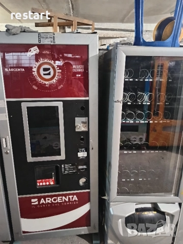 3 Вендинг автомати FastCrystal Slave + Touchscreen Fas – за части или пускане в експлоатация