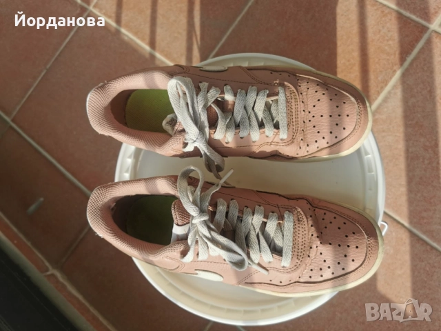 Маратонки Nike, снимка 2 - Спортни обувки - 52010653