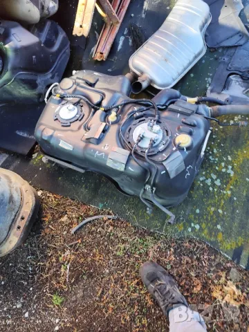 Резервоари, снимка 2 - Части - 48400443