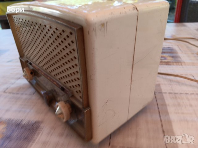 Radiola RA-177A Радио, снимка 9 - Радиокасетофони, транзистори - 42068807