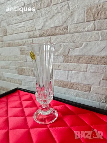 Малка френска ваза - оловен кристал - Cristal d’Arques Paris, снимка 5 - Антикварни и старинни предмети - 55894551