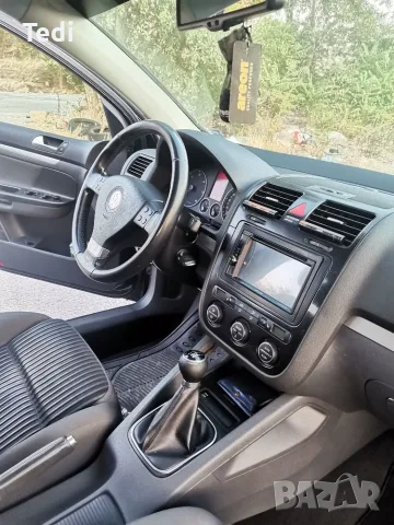 Продава се Голф 5, снимка 10 - Автомобили и джипове - 55756332