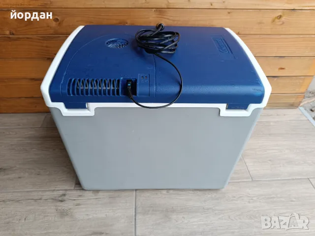 Хладилна чанта Coleman 12/220 волта, снимка 8 - Хладилни чанти - 49765275