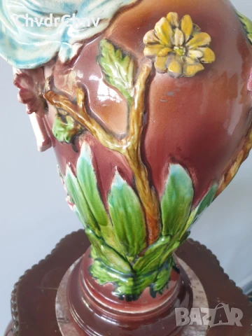 майолика ваза 44см-3кг/еротика/фигурална френска керамична ваза с релефни цветя и голо момиче, снимка 10 - Антикварни и старинни предмети - 51312196