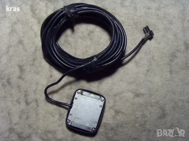 GPS антена за навигация от Фолксваген Голф 6, снимка 2 - Части - 56305522