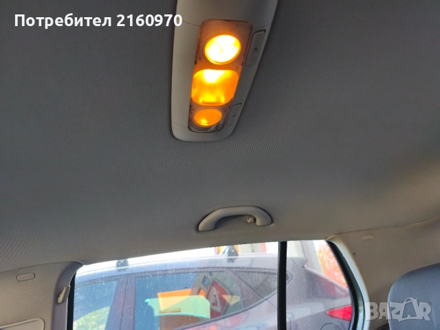 VW Golf 1.9 TDI Автомат 2004, снимка 14 - Автомобили и джипове - 54326573