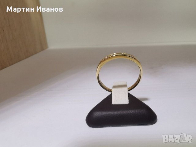 Златен пръстен с диаманти 9 карата , снимка 4 - Пръстени - 30077798