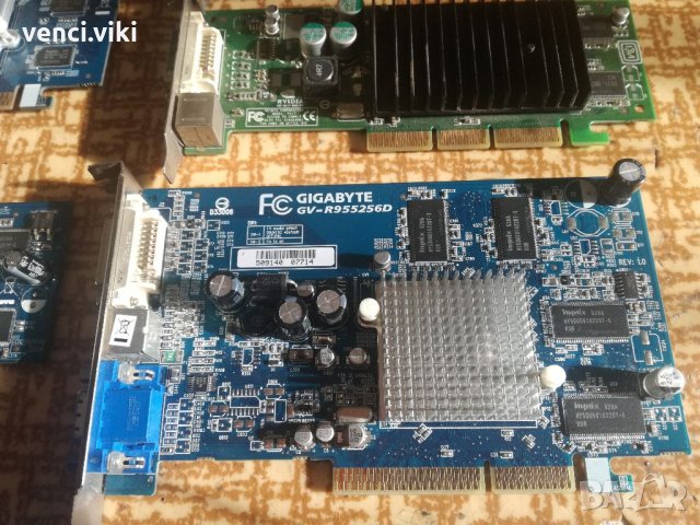 Стари видео карти  , снимка 3 - Видеокарти - 35082158