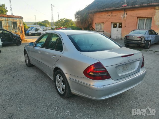 Mercedes-Benz E270 177hp на части , снимка 5 - Автомобили и джипове - 37798314