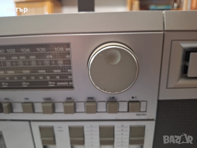 Касетофон Грундиг RR3600, снимка 10 - Радиокасетофони, транзистори - 54313598