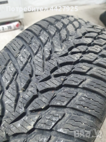 зимни гуми Nokian, снимка 7 - Гуми и джанти - 52325018