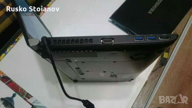 Toshiba portege R-30, почти неизползван, снимка 4 - Лаптопи за работа - 31640211