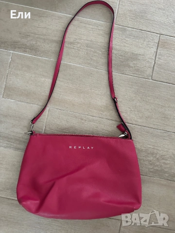 ⭐️Дамска чанта REPLAY original ⭐️, снимка 4 - Чанти - 51042054