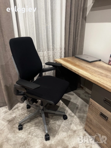 Steelcase Gesture – Най-добрият ергономичен стол за максимален комфорт, снимка 4 - Столове - 51821058