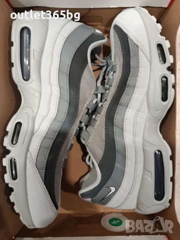 Nike - Air Max 95 'Triple Grey' номер 46 мъжки Оригинал Код 3309, снимка 2 - Маратонки - 52658282