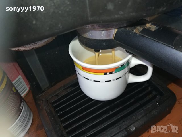 delonghi made in italy-15bar-внос swiss 0106221114, снимка 10 - Кафемашини - 36944562