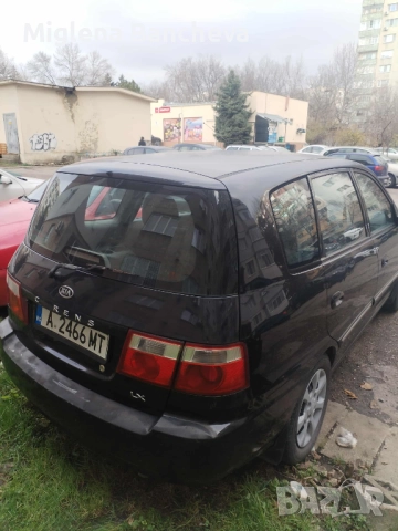 Киа Каренс, снимка 2 - Автомобили и джипове - 52775958