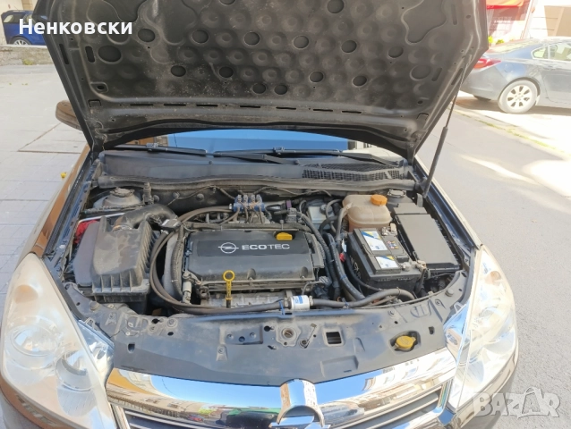 Продавам Astra - H, снимка 2 - Автомобили и джипове - 51520718