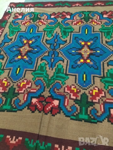 От Чипровския край покривало ръчна изработка , снимка 3 - Покривки за легло - 54258252