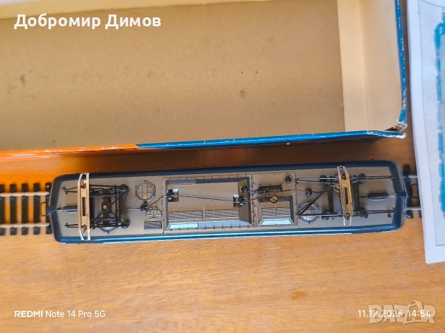 Roco BR110, снимка 5 - Влакчета, самолети, хеликоптери - 52772512