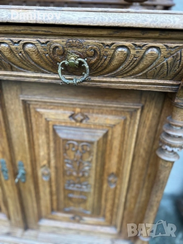 Френски бюфети, креденци, масивен дъб,  дърворезба 2бр., снимка 5 - Бюфети - 53959164