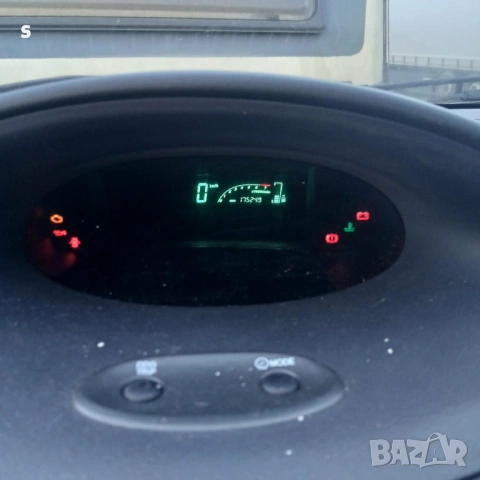 Toyota Yaris, снимка 7 - Автомобили и джипове - 54142975