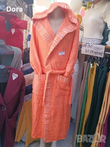 халат за баня, снимка 2 - Хавлиени кърпи - 49843013