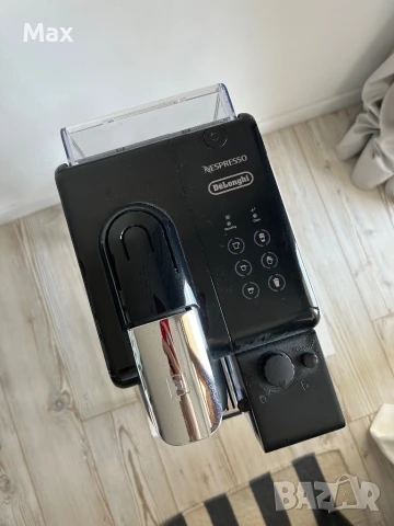 Nespresso Lattissima Touch – кафемашина, снимка 3 - Кафемашини - 50926612