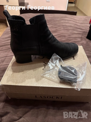 Дамски боти, естествен набук, снимка 6 - Дамски боти - 51480734