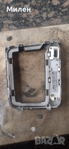 Панел Около Скортния Лост На Volkswagen Golf MK7  Фолксваген Голф 7 Ринг Около Лоста На Скоростите , снимка 2 - Части - 40849418