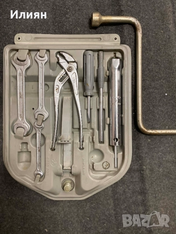 Инструменти BMW E30