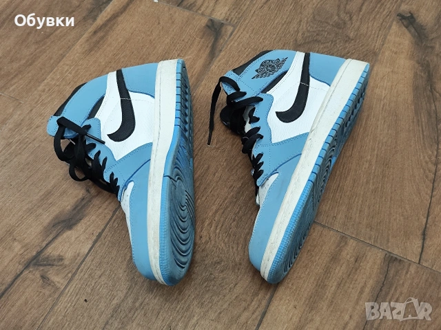 Кецове Jordan Retro 1 Air, снимка 3 - Кецове - 53931993